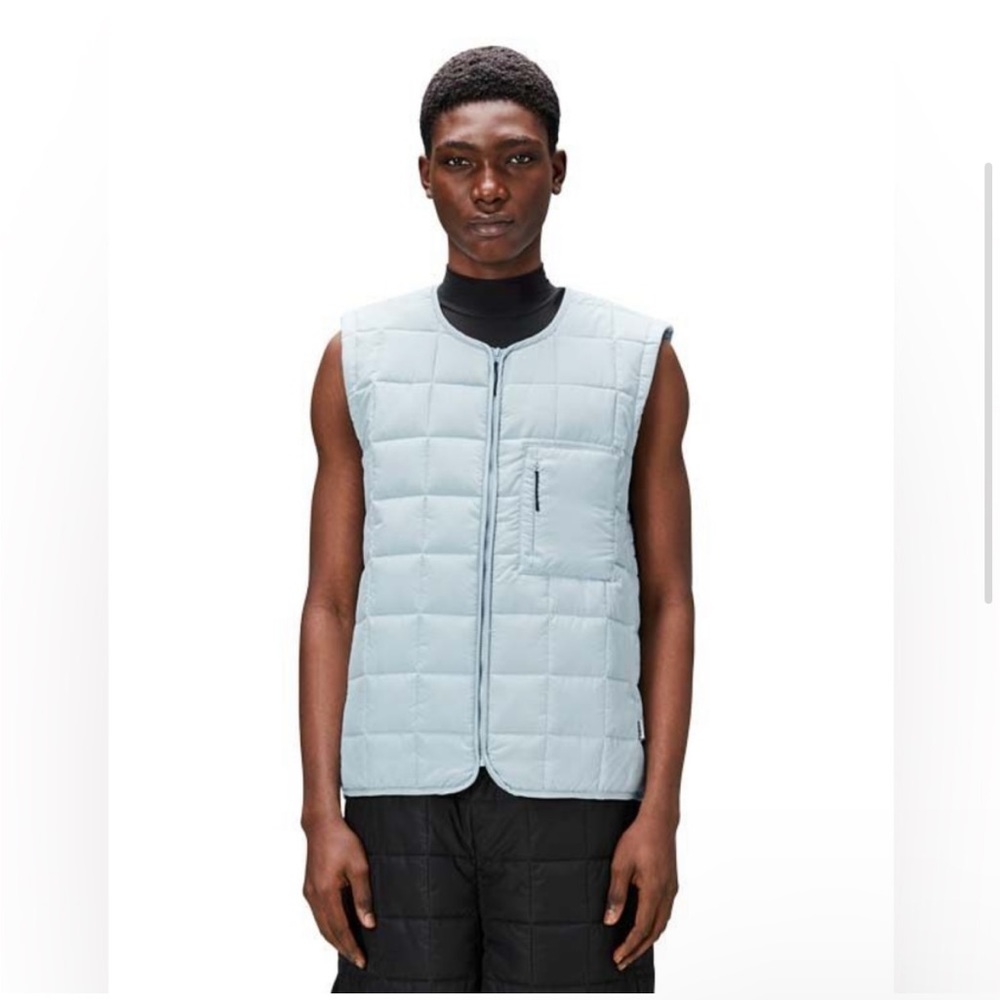 RAINS LINER VEST SKY
